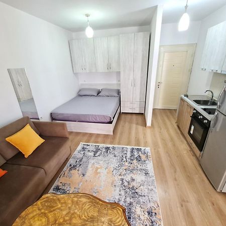 Apartament Property Albania 7 地拉那 外观 照片