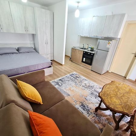 Apartament Property Albania 7 地拉那 外观 照片